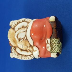 VTG Woodlander Sleeping Bunny Figurine, Rabbit Sculpture